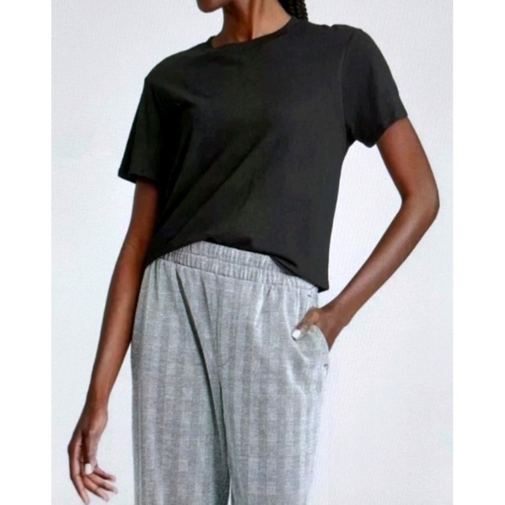 Women's A New Day Short Sleeve T-Shirt Black Size Medium NWT